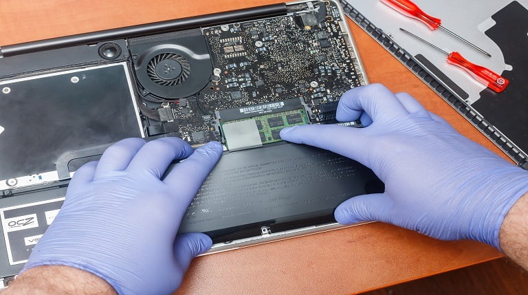 How-to-know-if-its-time-to-replace-your-MacBook-Battery